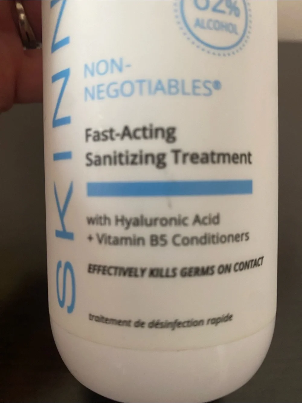 SKINN Fast-Acting Sanitizing Treatment Pump - With Hyaluronic Acid
